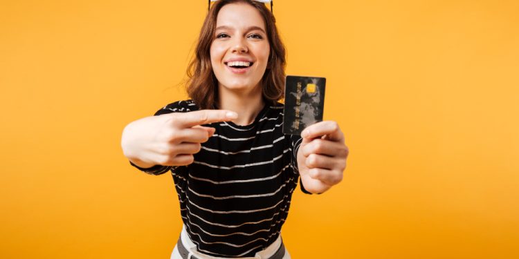 Benefícios e Desvantagens do Cartão de Débito
